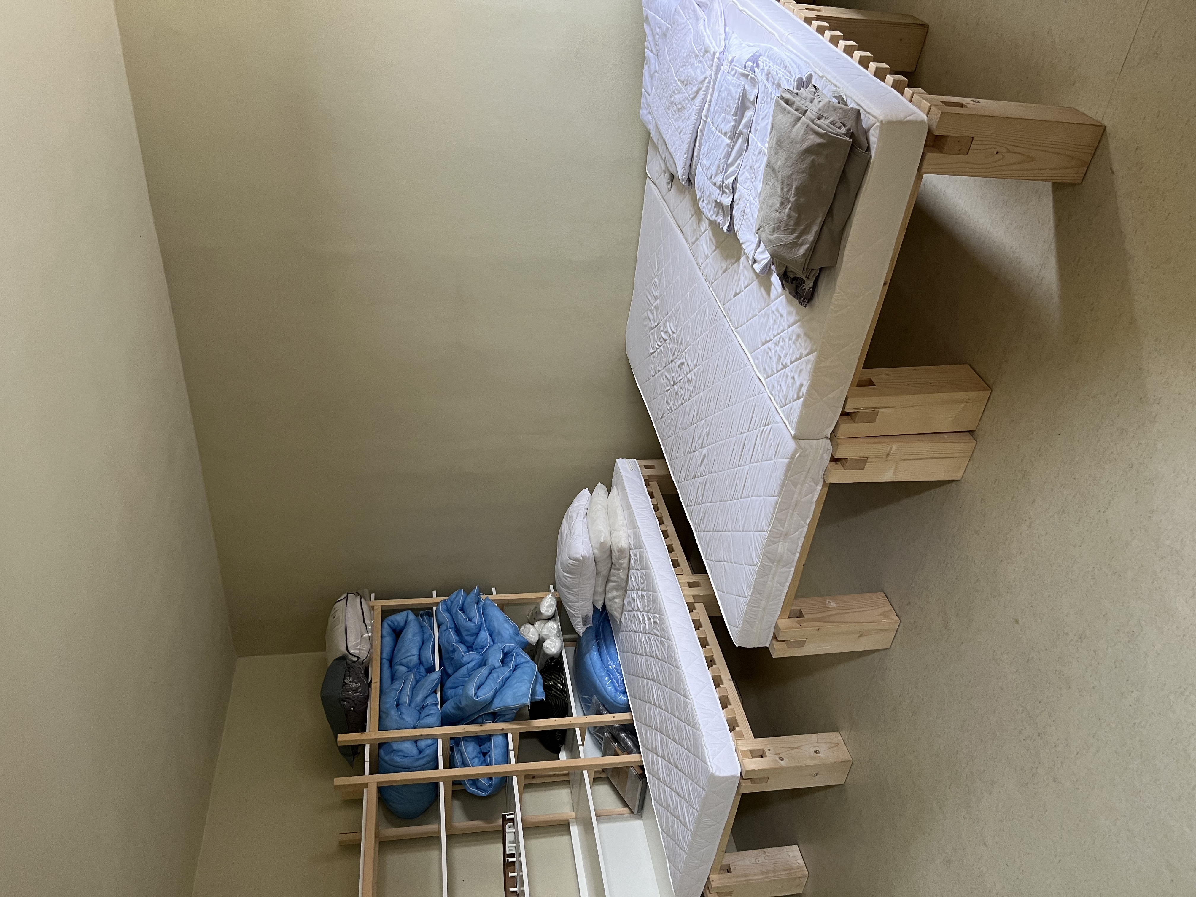 Photo of provisional dormitory